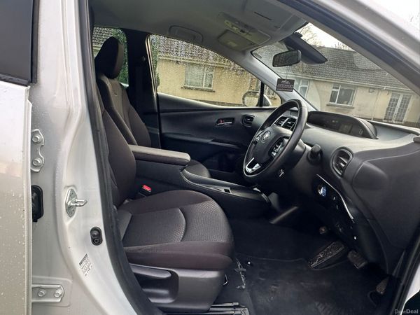 TOYOTA PRIUS 2021 HYRBID AUTOMATIC 380777399