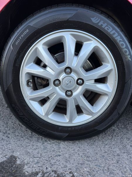 Hyundai i20 2018 DELUXE 1.2 Drives Perfect 380785609