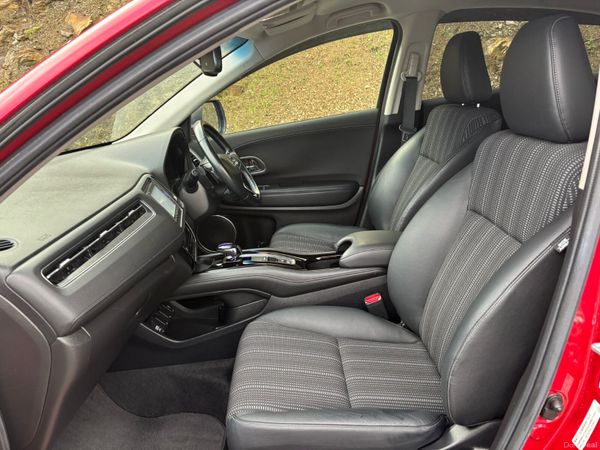 2017 HONDA VEZEL SPORT AUTOMATIC 380707839