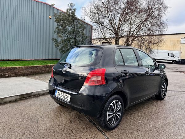 Toyota Yaris 2006 380728363