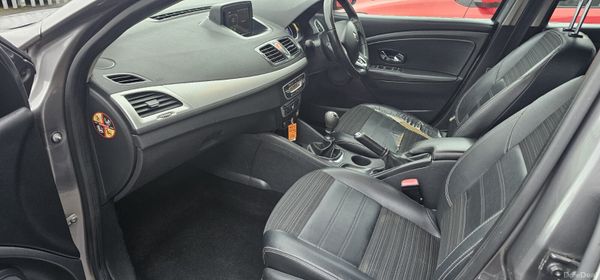 Renault Fluence 2016 380734457