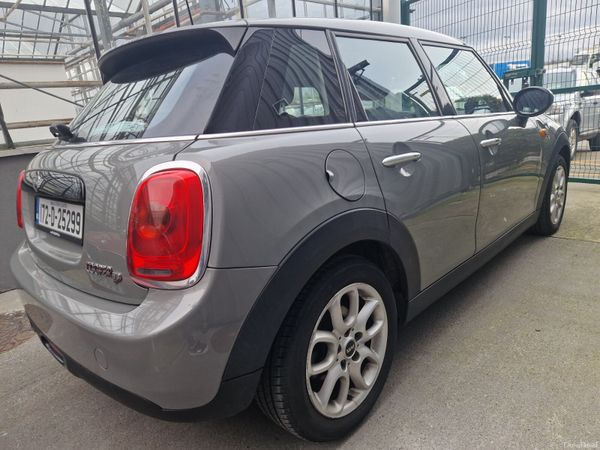 Mini Cooper AUTO , WARRANTY ,FINANCE ,VERY LOW KMS 380874859