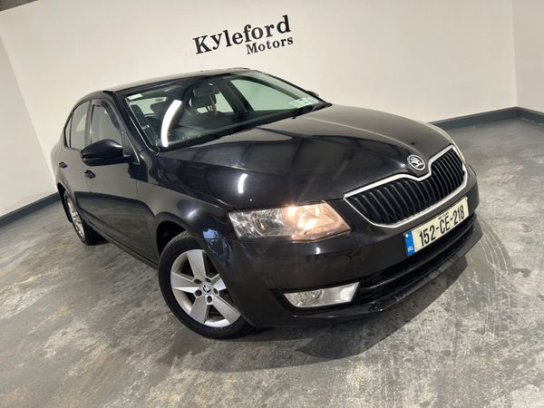 Skoda Octavia 2015 380875069