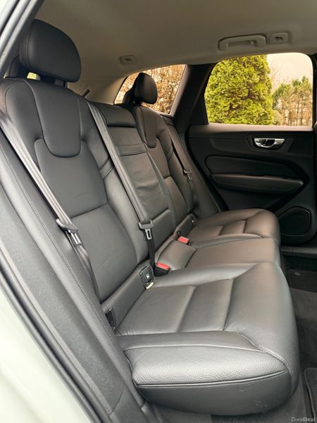 Immaculate 181 Volvo XC60 Auto! 380886451