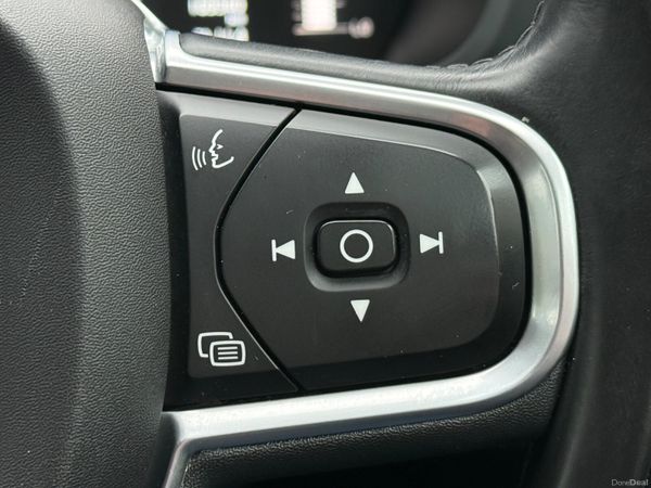 Immaculate 181 Volvo XC60 Auto! 380886457