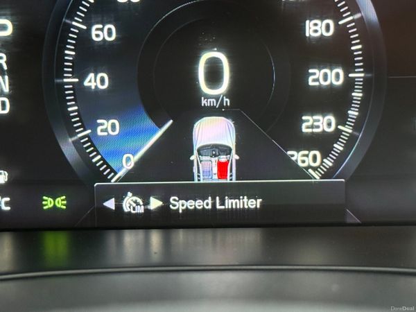 Immaculate 181 Volvo XC60 Auto! 380886463