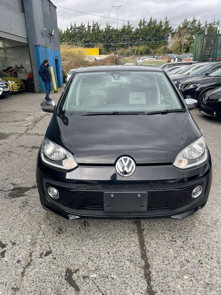 2013 volkswagen up 1.0 Automatic 380898203