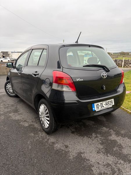 Toyota Vitz 2010 380801019