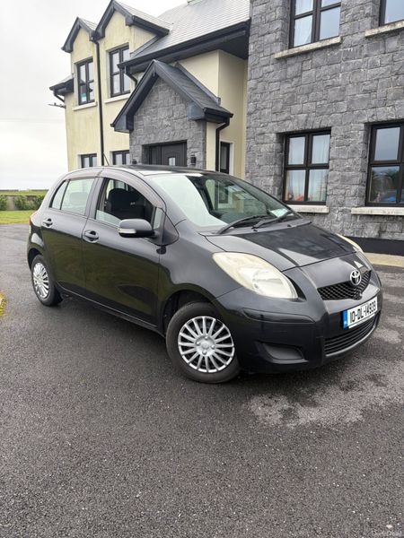 Toyota Vitz 2010 380801021