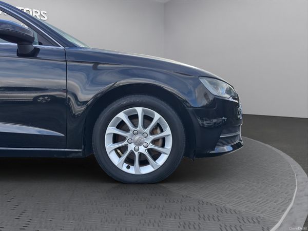 2015 AUDI A3 (S177) 380813367