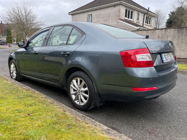 Skoda Octavia 1.6 Inly 114,000 Klms ! 380820245