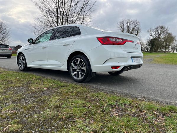 Renault Megane 2017 Signature 1.6 DCI 380960259