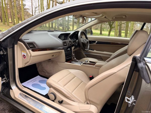 Mercedes-Benz E-Class 2011 380900215