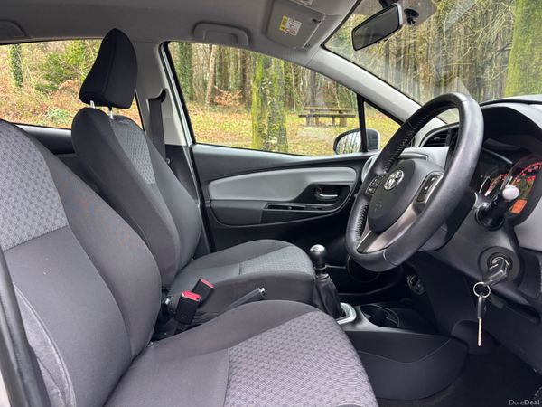 2015 Toyota Yaris 1.4 D-4D 90 5Dr Luna 6speed 380916207