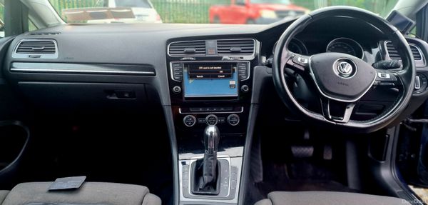 Volkswagen Golf 2014 380925623