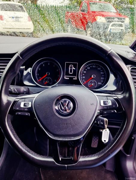 Volkswagen Golf 2014 380925627