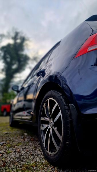 Volkswagen Golf 2014 380925631