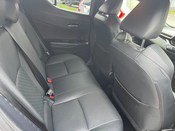 TOYOTA C-HR 2017, 1.8 HYBRID AUTO LOW KM HIGH SPEC 380925781