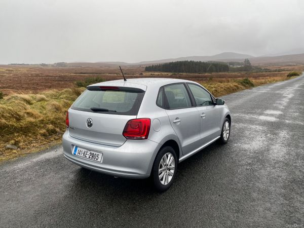 Volkswagen Polo 2014 380935951