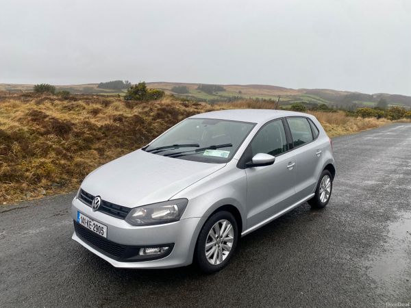 Volkswagen Polo 2014 380935981