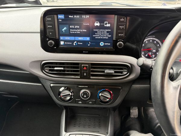 Hyundai i10 Deluxe Plus 380936363
