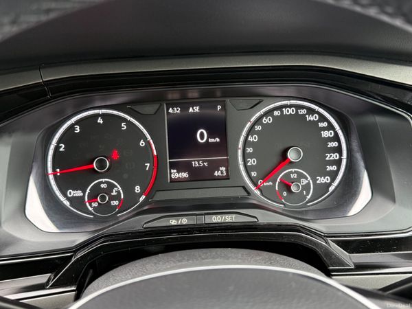 2018 Volkswagen Polo 1.0’Automatic,42K Miles 381043365