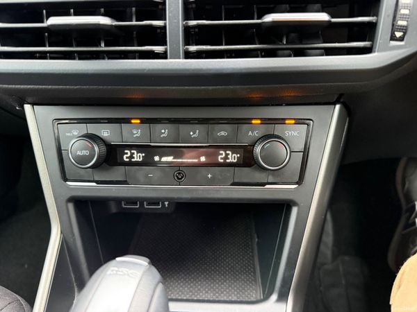 2018 Volkswagen Polo 1.0’Automatic,42K Miles 381043377