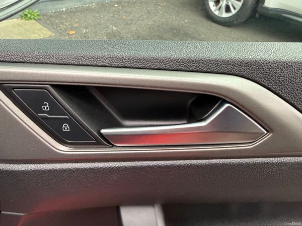 2018 Volkswagen Polo 1.0’Automatic,42K Miles 381043409