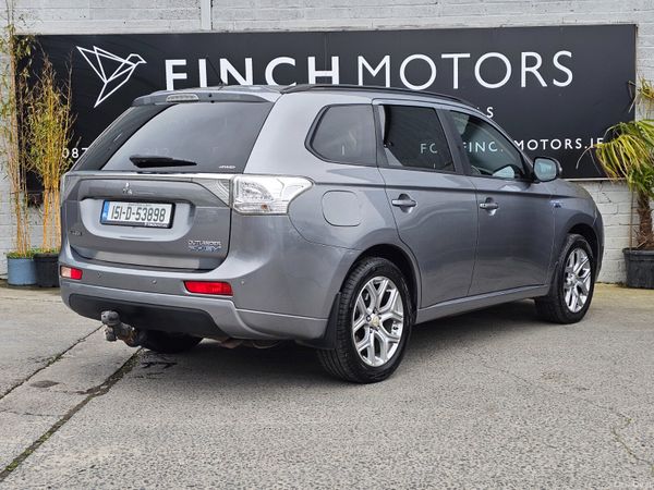 MITSUBISHI OUTLANDER PHEV 4X4 // LOW MILEAGE 381069851