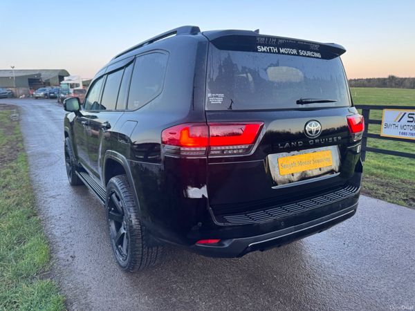 Toyota Landcruiser LC 300 3.3L V6  GR Sport***** 381075669