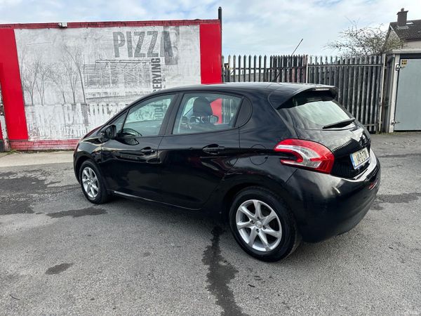 Peugeot 208 1.2 petrol VTI AUTO NCT LOW KMS 381088997