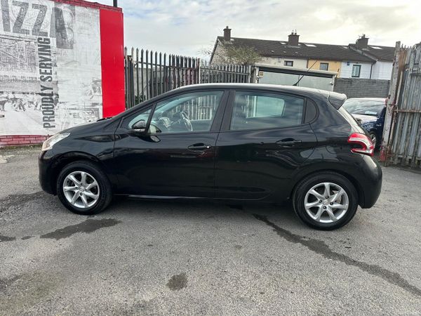 Peugeot 208 1.2 petrol VTI AUTO NCT LOW KMS 381089013