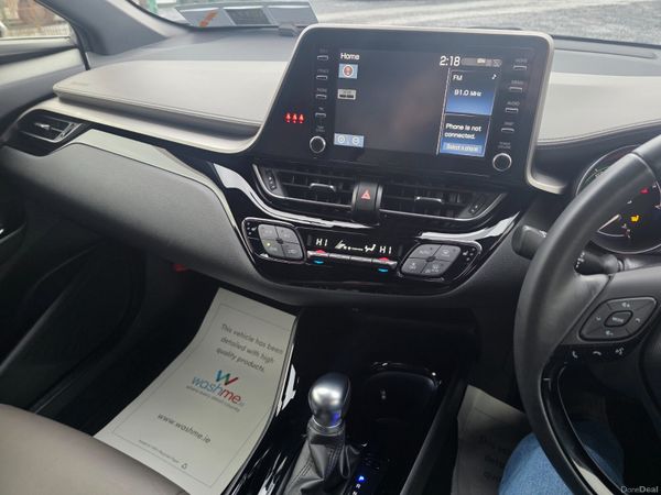 Toyota C-HR 2020 381091869