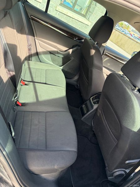 Skoda Octavia 2015 381093021