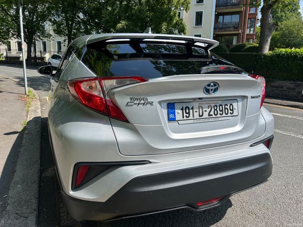 2019 TOYOTA CHR HYBRID NCT MARCH 2027 381159155