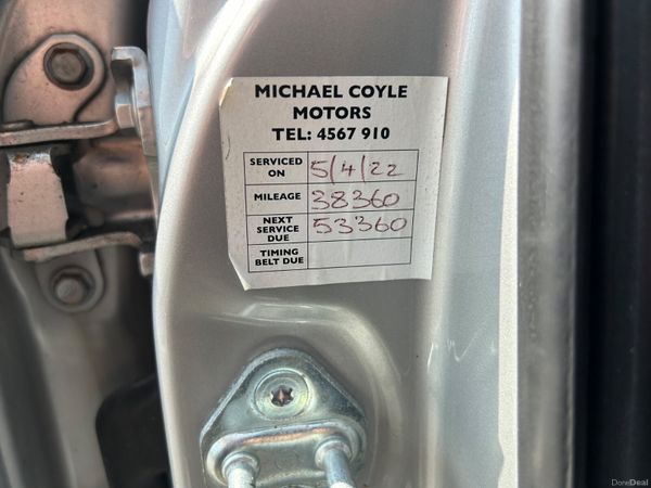 2019 TOYOTA CHR HYBRID NCT MARCH 2027 381159229