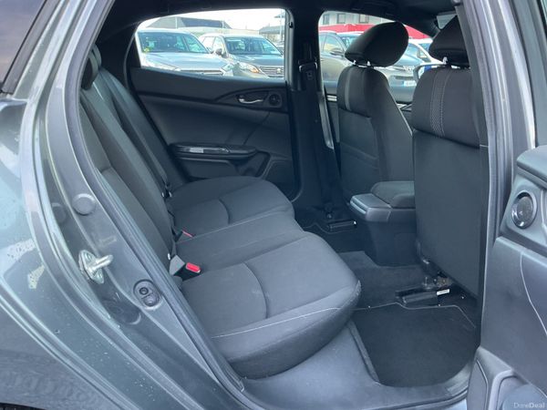 AUTOMATIC HONDA CIVIC PETROL 1 OWNER LOW KMS 381164487