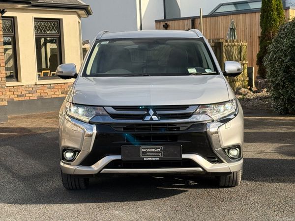 *Auto* 181 Mitsubishi Outlander PHEV! 381165519