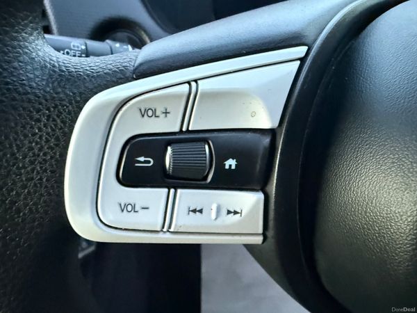 2020 Honda Fit 1.5 Hybrid Automatic 381168055