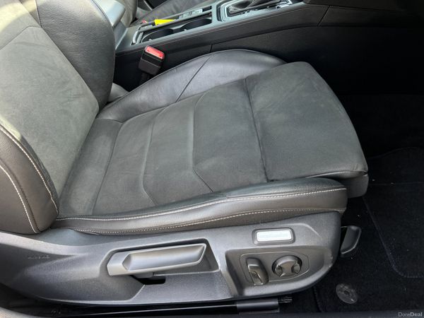 2021 (212) Volkswagen Arteon R Line 1.4 TSI Hybrid 381188365