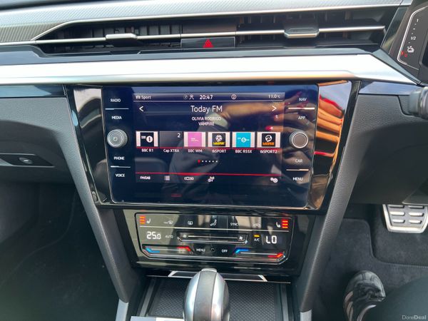 2021 (212) Volkswagen Arteon R Line 1.4 TSI Hybrid 381188377