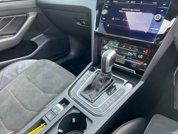 2021 (212) Volkswagen Arteon R Line 1.4 TSI Hybrid 381188381