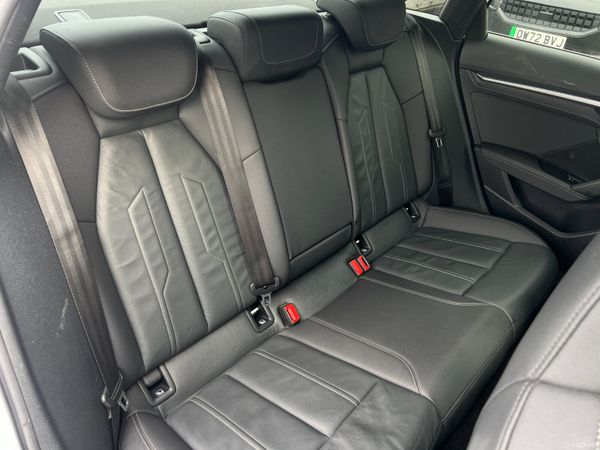 2022 (222) Audi A3 S Line 35 2.0 TDI - Saloon Auto 381188925