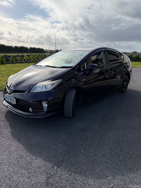 Toyota Prius 2014 381101189
