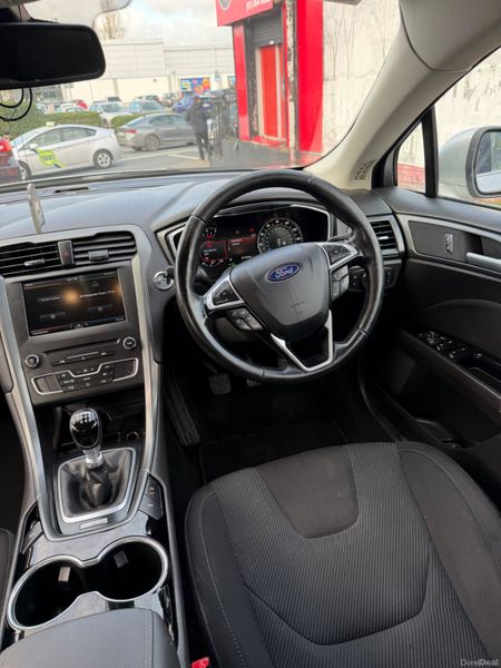 Ford Mondeo 2.0 Diesel Titanium NCT 381101551