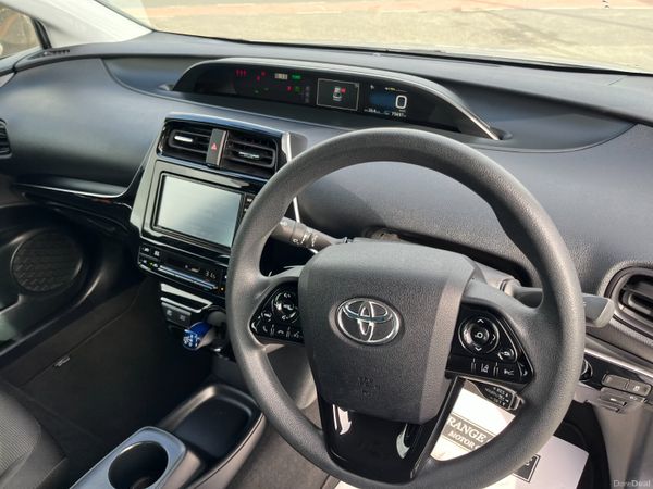 Toyota Prius 2020, 1.8 HYBRID AUTO LOW KMS 381106551