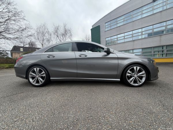 Mercedes-Benz CLA 220 D Urban Automatic 381109145