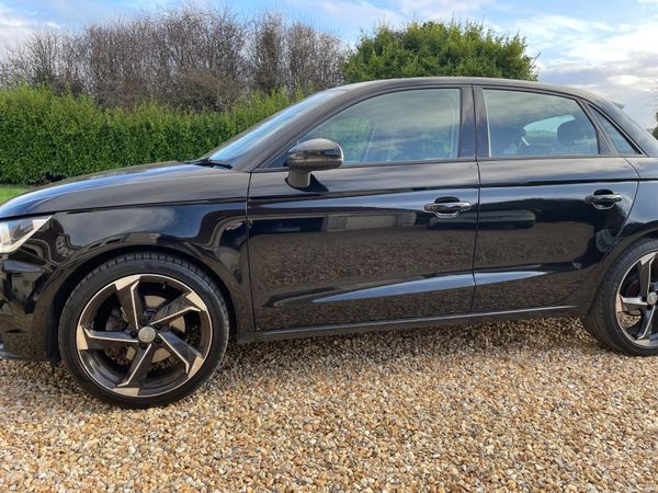 Audi A1 2016 Diesel 381128555