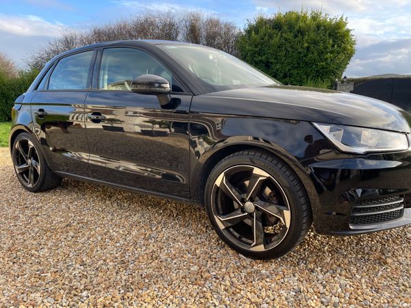 Audi A1 2016 Diesel 381128597