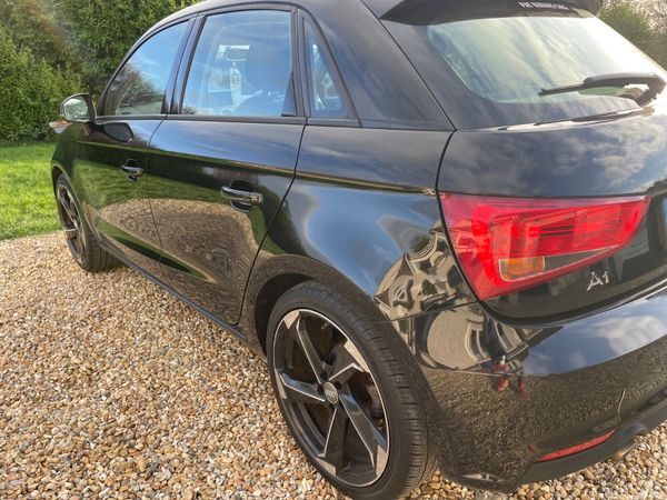 Audi A1 2016 Diesel 381128619